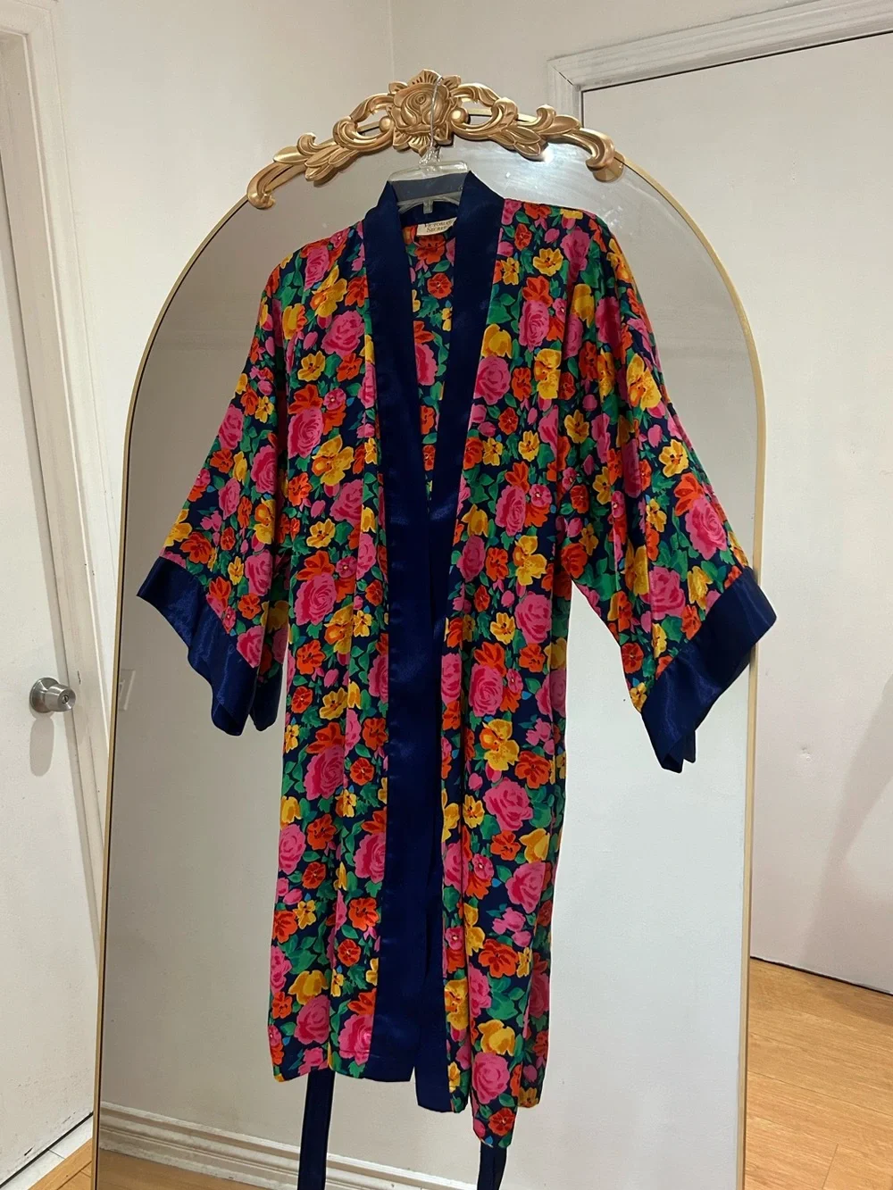 Vintage Gold Label Victoria's Secret 90’s Satin Floral Kimono Robe, One Size